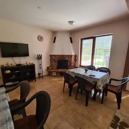 Affittacamere Penchevi 3*